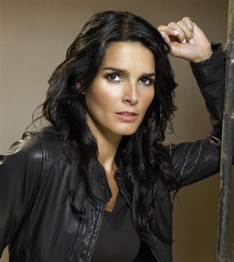 is angie harmon native american.